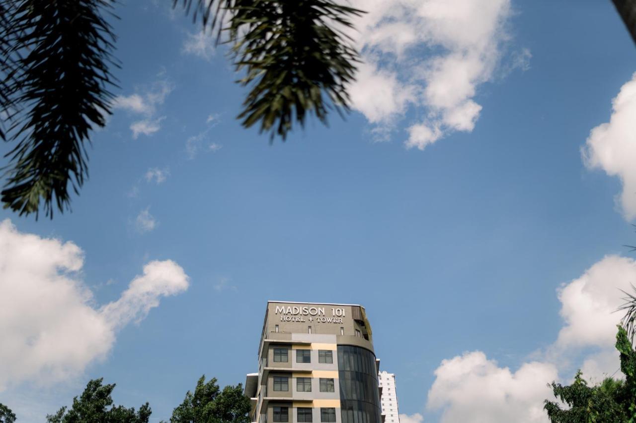 Madison 101 Hotel + Tower Ciudad Quezon Exterior foto
