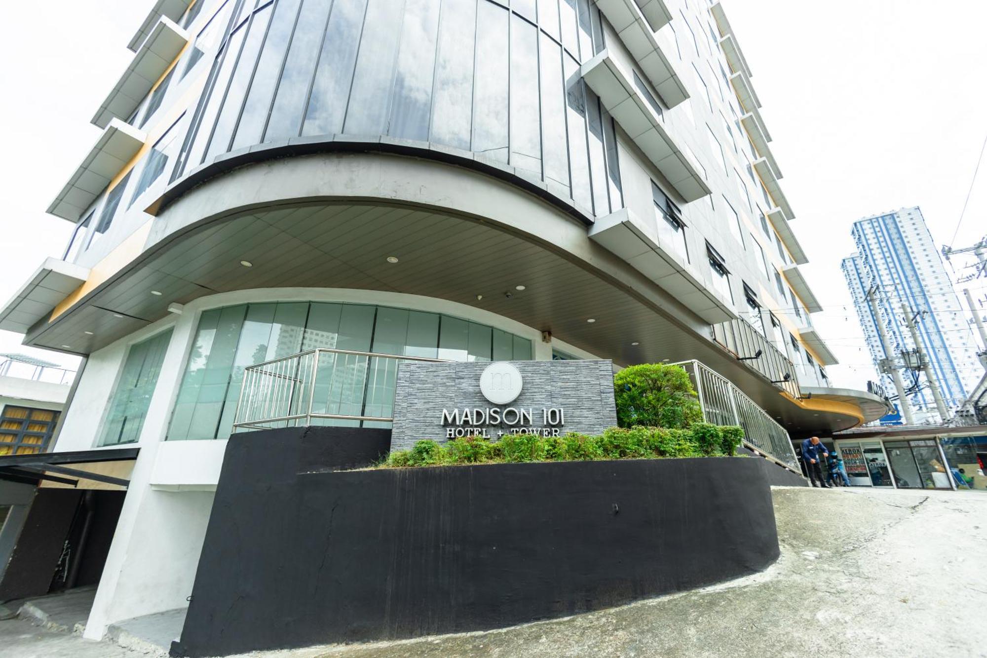 Madison 101 Hotel + Tower Ciudad Quezon Exterior foto